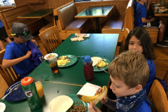 IMG-033